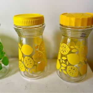 Vintage 1970s Glass 24 oz 
Serving Jug Pitchers